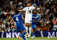 爱游戏体育-阿尔梅里亚客场获胜，豪取关键三分的简单介绍