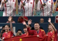 爱游戏体育-中国队赢得胜利，晋级顶级比赛(中国队赢得胜利,晋级顶级比赛视频)