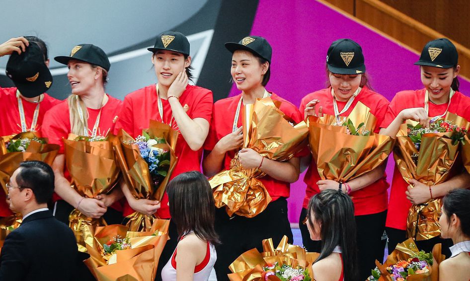 ayx.com-宇飞帅哥的艰辛  第1张