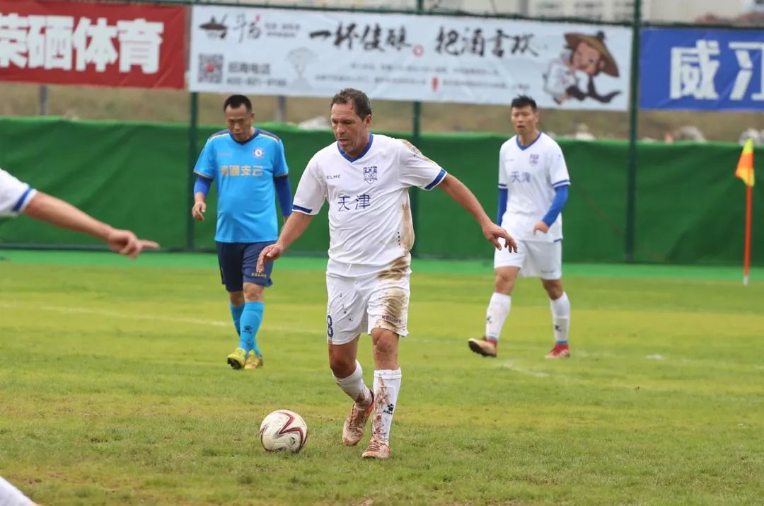 ayx.com-宇飞帅哥的艰辛  第2张